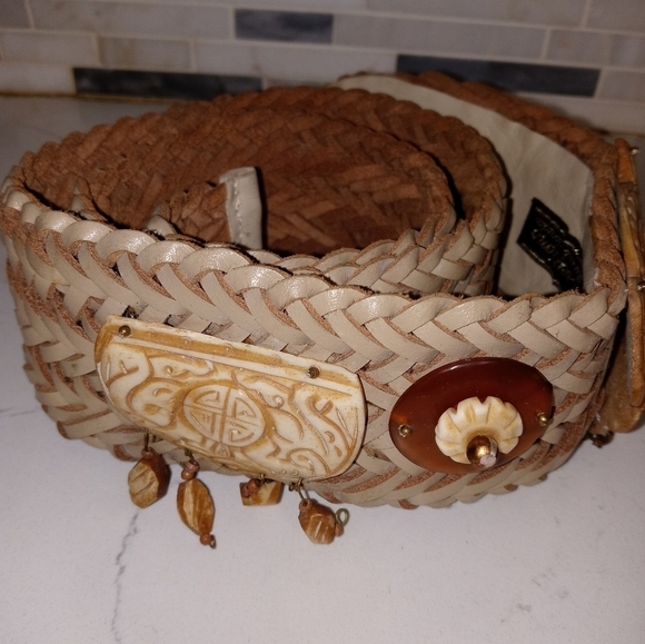 Vintage Waldorf creations Miami Woven Leather Belt w Inca Accent detailing - Picture 4 of 10